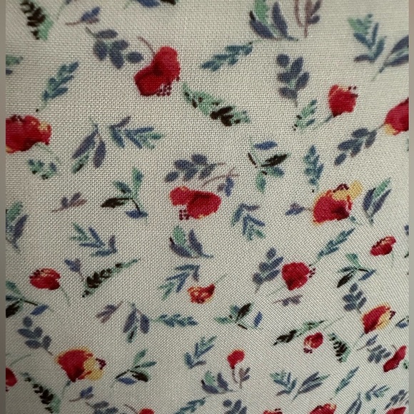 Dress Forum Floral Women's Skirt (623) - Picture 10 of 17